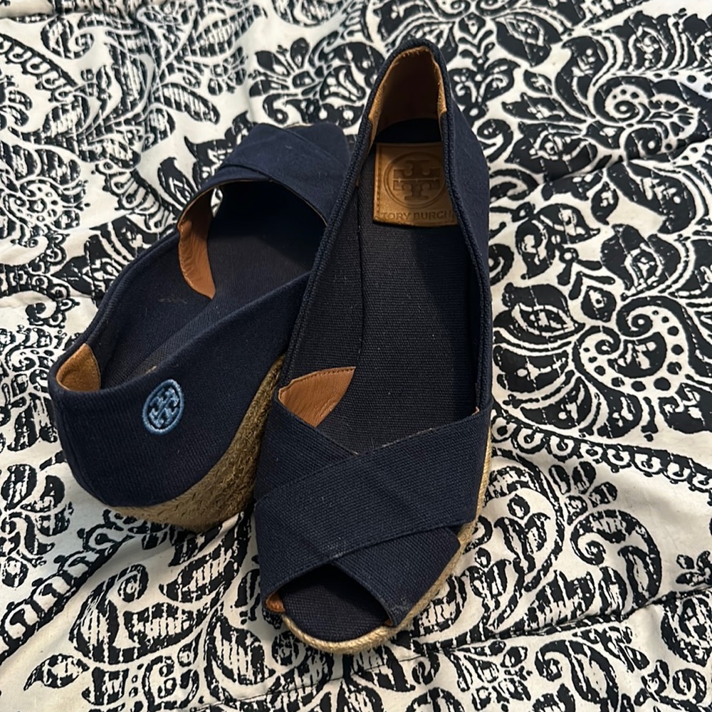 Wedge sandles